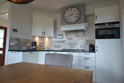 Schönes Ferienhaus bei Lemelerberg