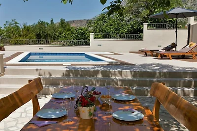 Villa Silencio mit Pool