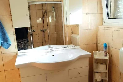 Adam Apartment Near the Airport - TwoBedroom...