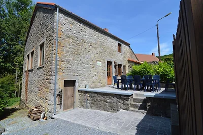 Uriges Ferienhaus in Falaën
