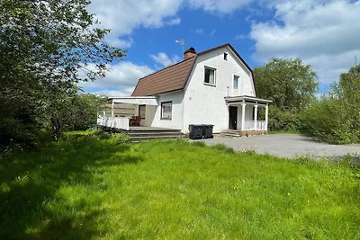Ferienhaus in Ruda mit Terrasse