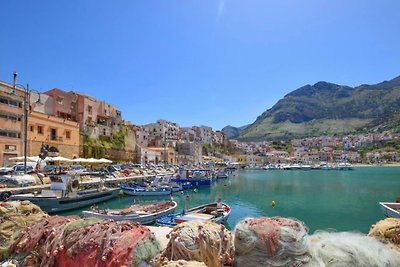 Appartement aan de kust in Alcamo