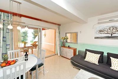 Two Bedroom Apartment with Balcony and Sea Vi...
