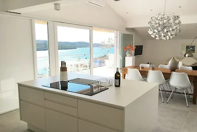 Ferienwohnung in Tisno mit Schwimmbecken