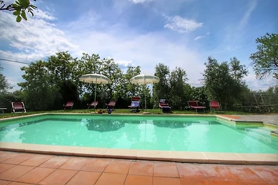 Urige Villa in Lucignano mit privatem Pool
