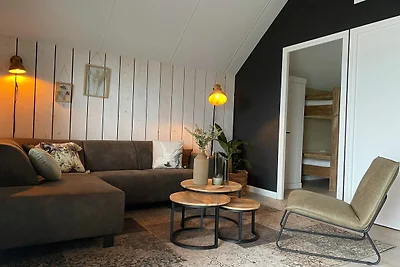 Schönes Ferienhaus mit Terrasse