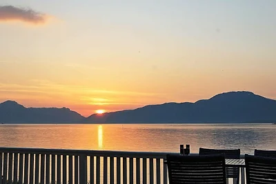 6 Personen Ferienhaus in tomrefjord