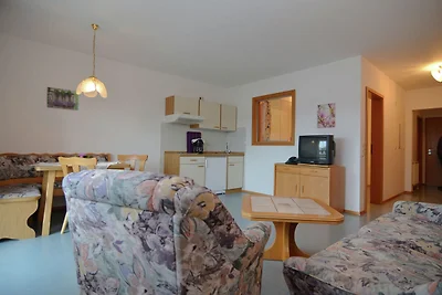 Ferienwohnung mit eigener Terrasse, Garten