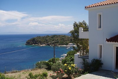 Hermosa villa en Agia, Paraskevi Samos con...