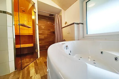 Ferienhaus mit Sauna im Ferienpark Mirow