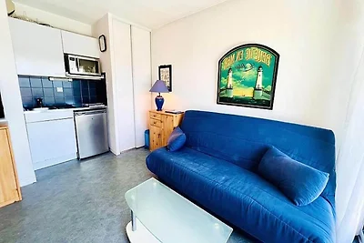 Wohnung in Frankreich mit Pool und Strand