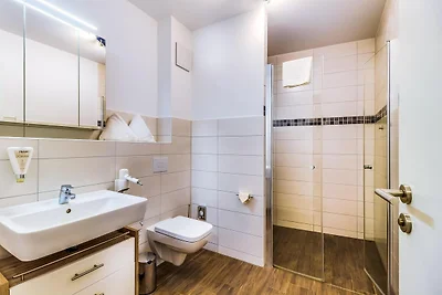 Luxuriöse Ferienwohnung am Störmthaler See