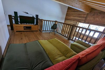 Idyllic apartment near ski-slope