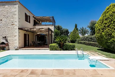 Villa in Adelianos Kampos