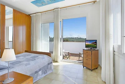 Villa mit privatem Pool in ruhiger Lage