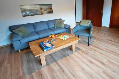 Ferienhaus in Birresborn mit Balkon