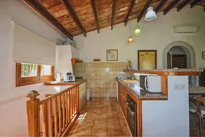 Landhaus mit Außenjacuzzi in Selva