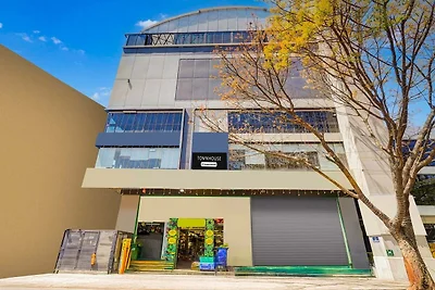 Stadthaus DLF Newtown