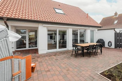 Ferienhaus in Juist mit Schwimmbecken