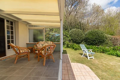 Vakantiehuis met veranda in St. Renan