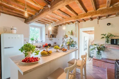 Boerderij in Toscane met panoramisch zwembad