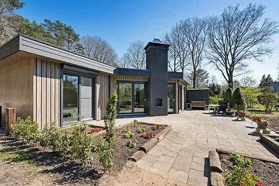 Luxuriöses Ferienhaus mitten in der Natur