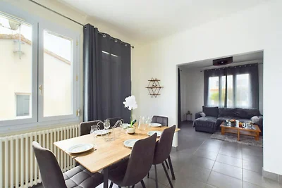 Apartment in Les Sables in der Nähe des Stran...