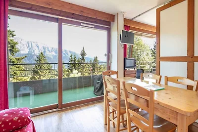 Alpine Ski Apartment in Tignes for 4