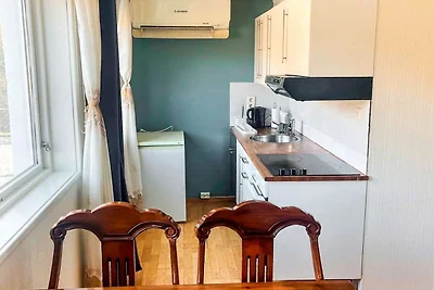 4 Personen Ferienhaus in Haugsvær