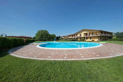 Wohnung in Brescia mit Schwimmbecken