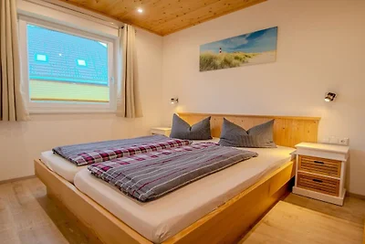 Ferienhaus in Altefähr mit Schwimmbecken