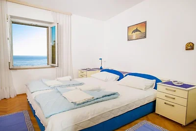 One Bedroom Apartment 3