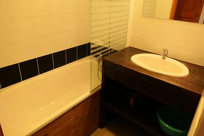 Wohnung in Saint-Gervais mit Poolblick