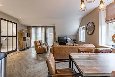 Ferienhaus in Nijverdal mit Whirlpool