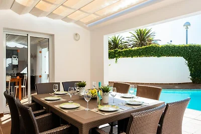 Ferienhaus in Cala'n Bosch mit Pool