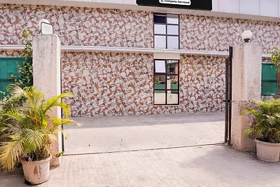 Super Hotel O Palava Dombivali