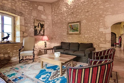 Gemütliche Villa in Sourzac mit privatem pool