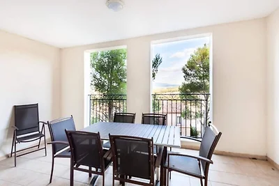 Wohnung in Provence mit Pools und Golf