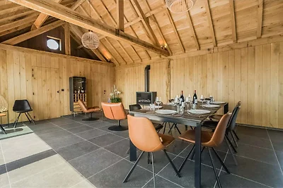 Schicke Villa in Comines-Warneton mit Garten