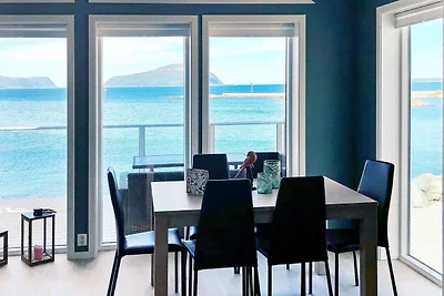 10 persoons vakantie huis in Brattvåg