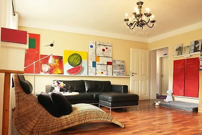 : Ferienlounge & ART