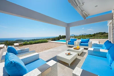 Wunderschצne neue Luxusvilla auf Rhodos