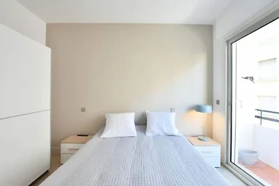 3-Zimmer-Apartment im Herzen von Cannes, 2 Mi...