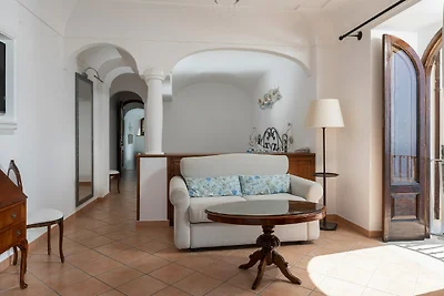 Moderne Villa in Nocelle mit Schwimmbad