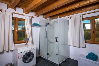 Chalet in riva al ruscello II