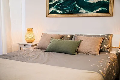 Elegant and Scenic Peaceful Apartments Portor...