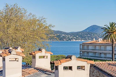 Charmantes 4-Zimmer-Studio mit Meerblick