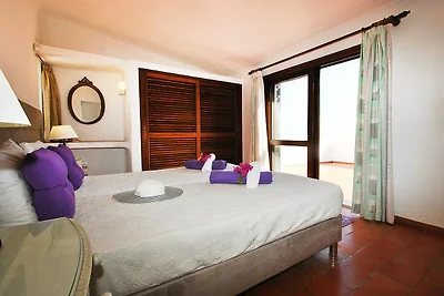 Villa in Santa Eulália nahe Praia da Oura