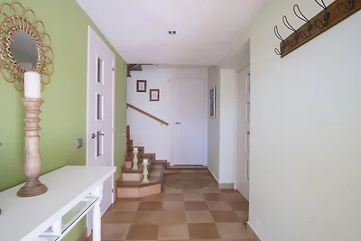 Elegante villa a Calafell con piscina