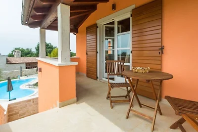 Villa in Kastelir with Swimming Pool